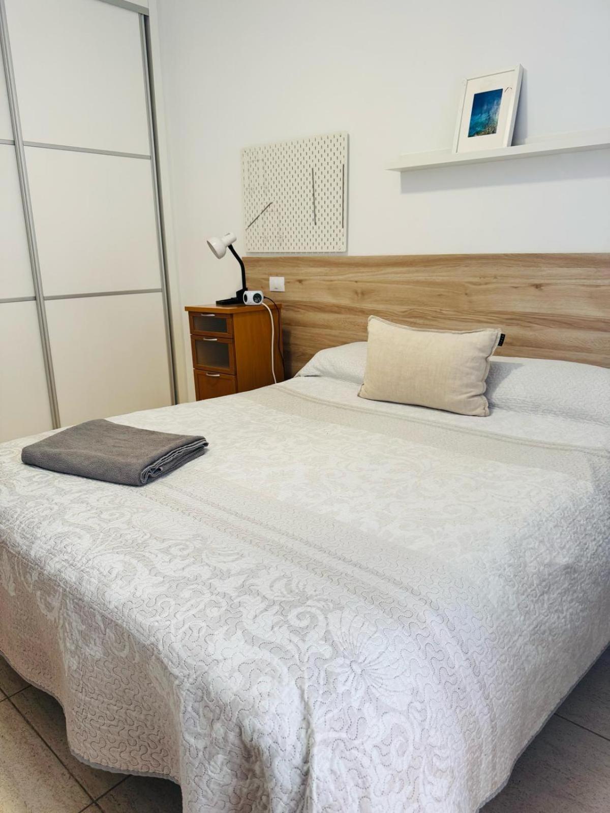 Habitacion Privada May Con Balcon Vecindario  Dış mekan fotoğraf